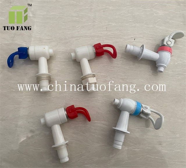 Plastic Water Dispenser Faucet Injection Mould