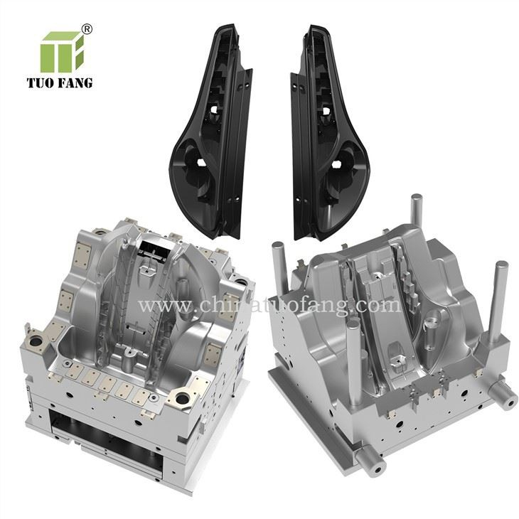 Auto Lamp Mould Car Light Housing Plastic Injection Mold